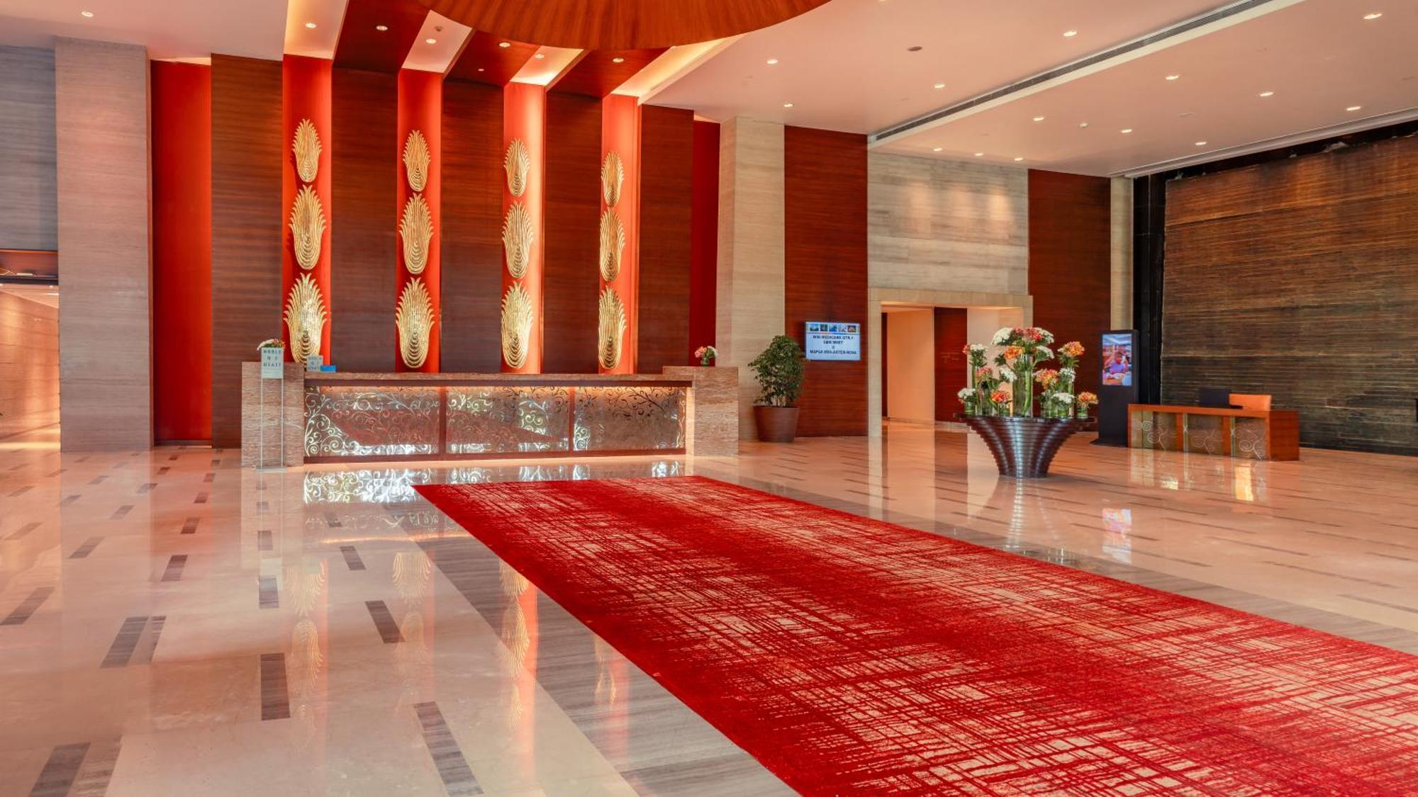 Hyatt Pune Esterno foto Lobby