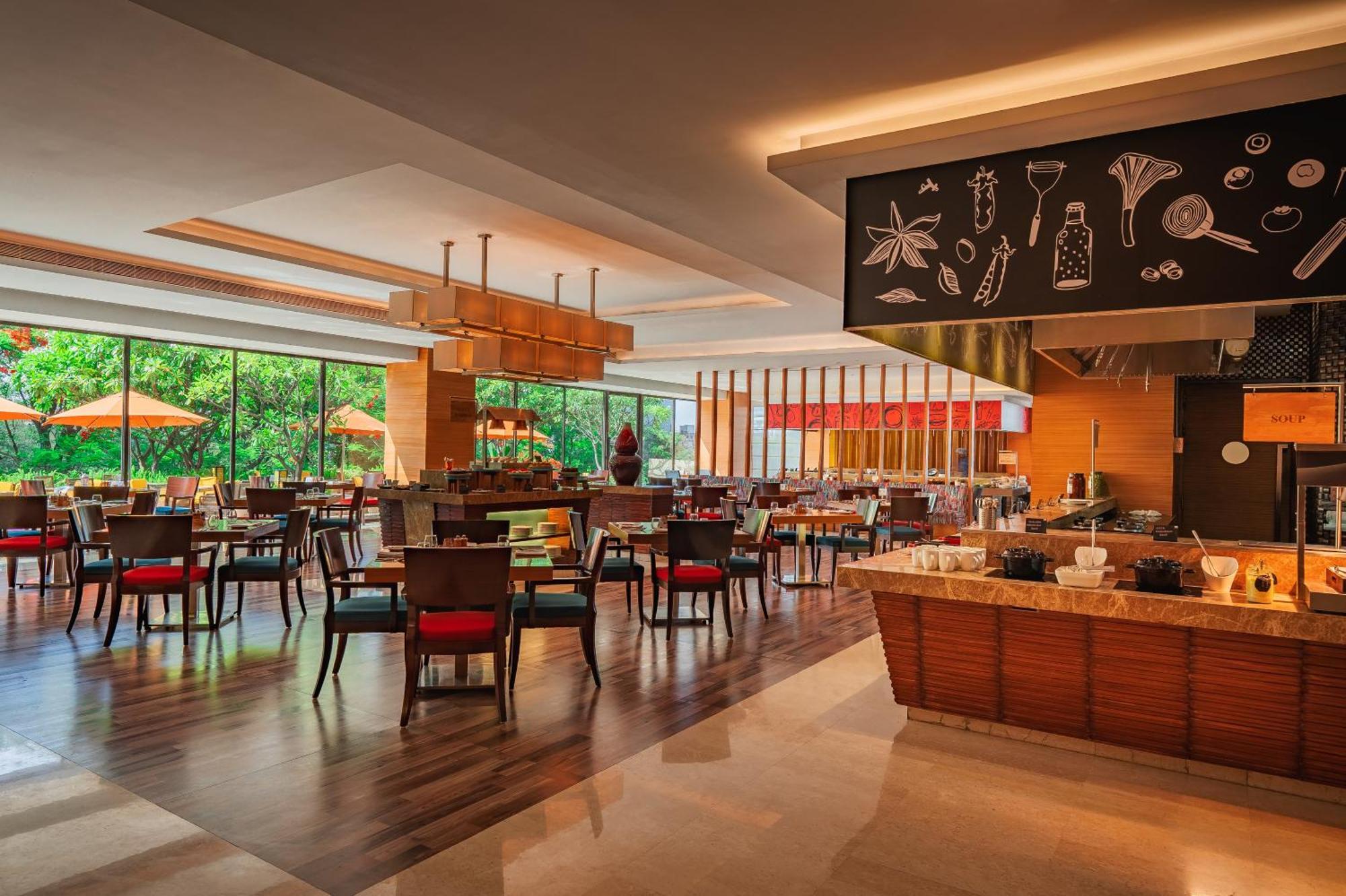 Hyatt Pune Esterno foto The Kitchen